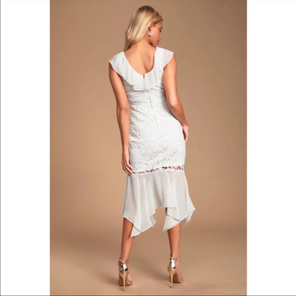 NWT Lulu’s Dagny Lace Swiss Dot Ruffled Midi Dress - Picture 4 of 10